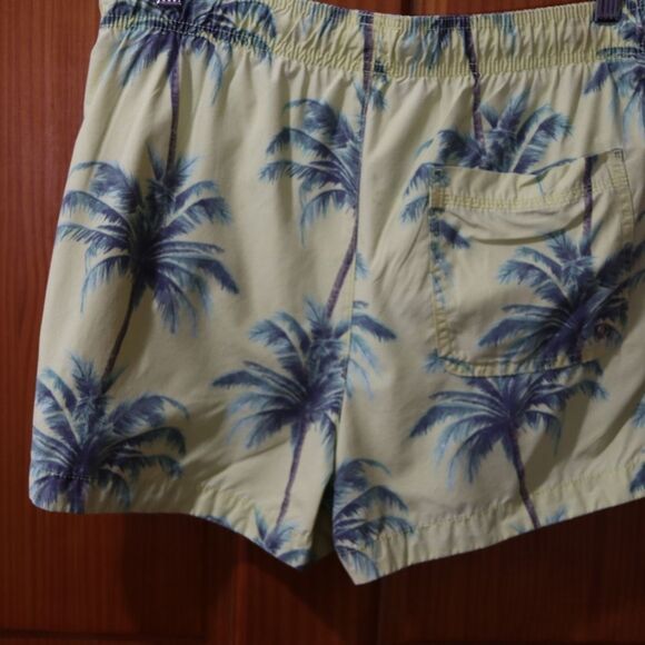 H&M Yellow Palm Tree Tropical Swim Trunks Small Vacation Beach - Picture 6 of 7